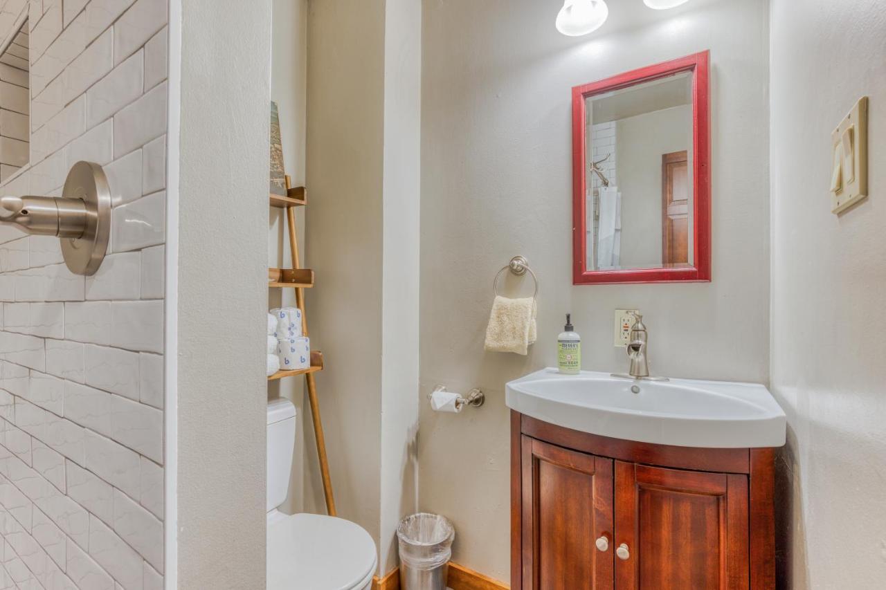 Villa Hunter'S Haven Welches Exterior foto